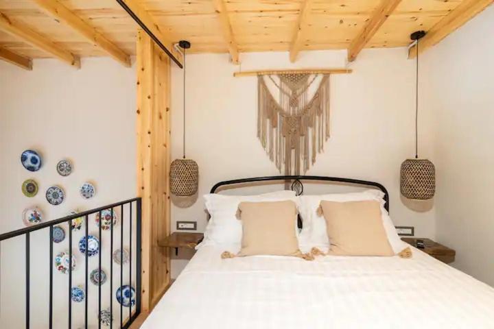 Kyrangelo Traditional House With Outdoor Jacuzzi Koskinou  エクステリア 写真