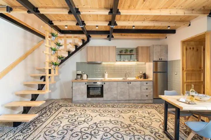 Kyrangelo Traditional House With Outdoor Jacuzzi Koskinou  エクステリア 写真