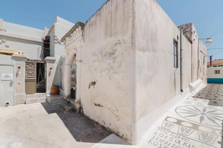 Kyrangelo Traditional House With Outdoor Jacuzzi Koskinou  エクステリア 写真